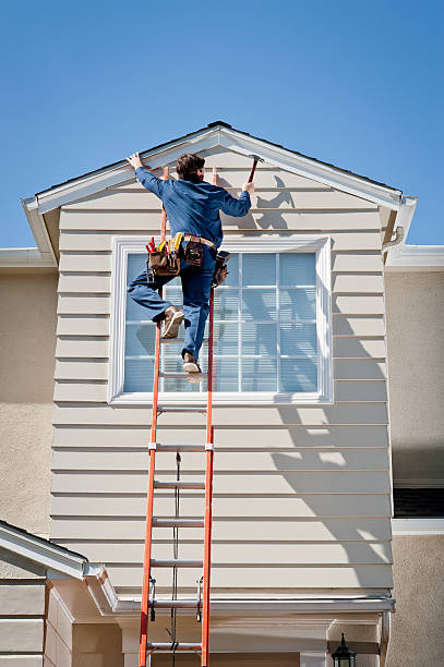 Custom Trim and Detailing for Siding in Home Gardens, CA